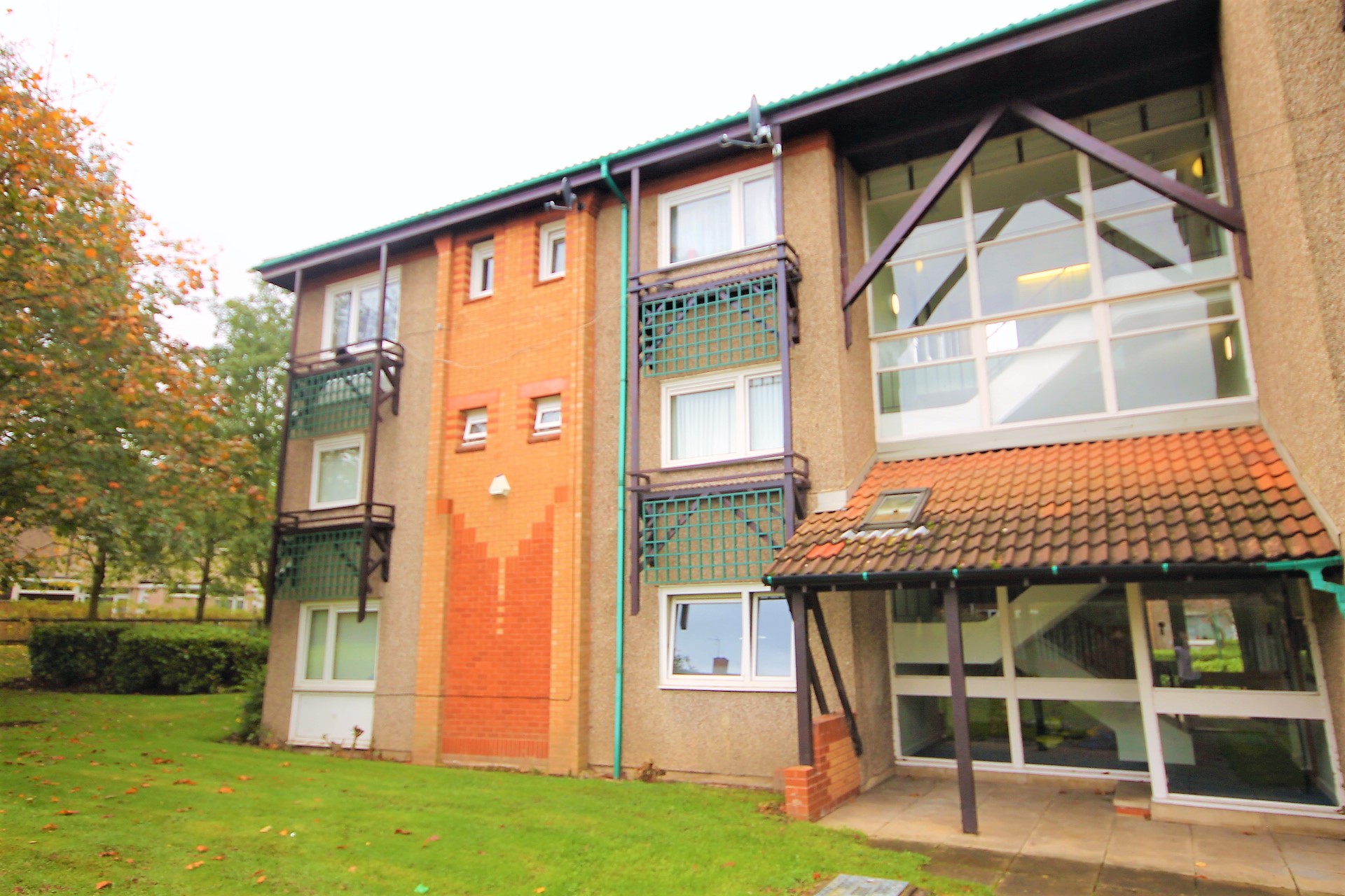 Newhall Gate, Belle Isle, Leeds LS10 3RZ (18506) sbliving sbliving