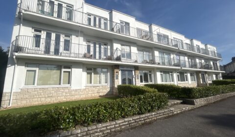 Flat 6, Dorset Lake Manor, Sandbanks Rd, Poole, BH14 8EL