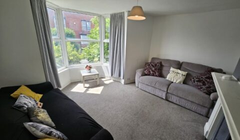 Beechwood Grove, Burley, LEEDS, LS4 2LT
