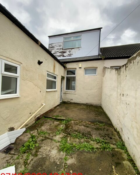 2b1d2e50-9a8e-4e71-911d-d77f8f57f392