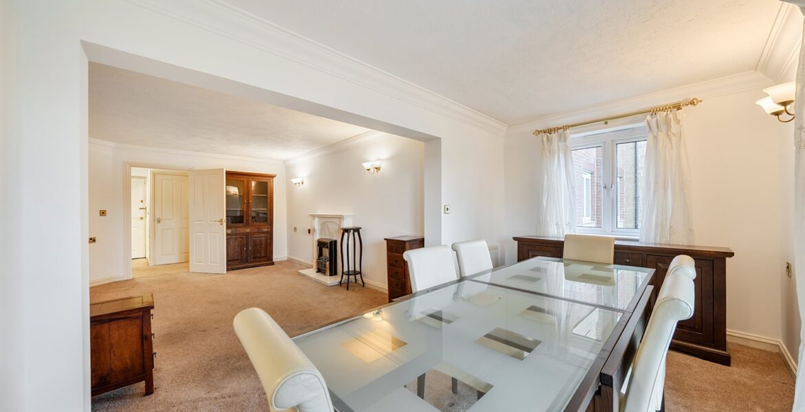 7687_29385_IMAGES_OTHER_76871