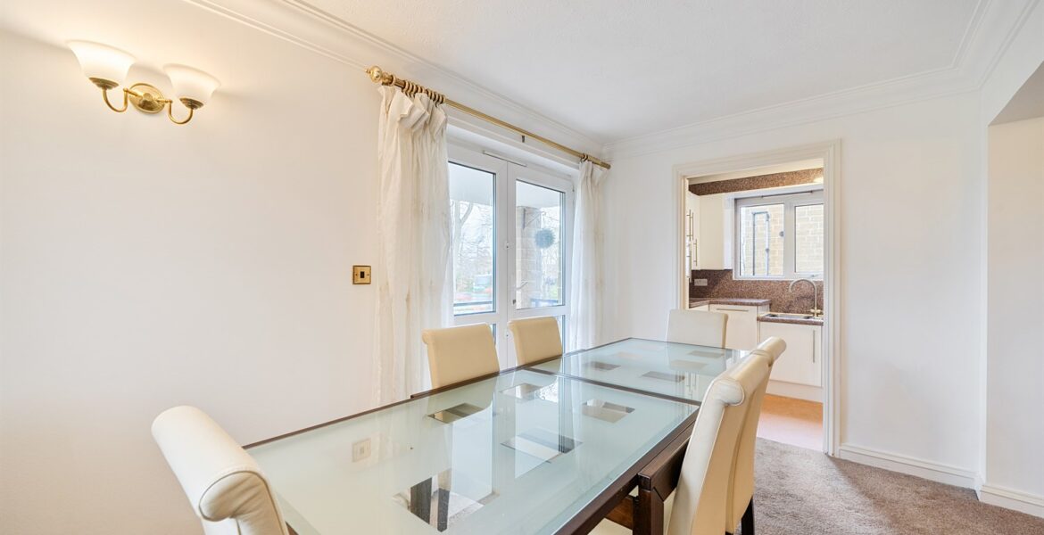 7687_29401_IMAGES_OTHER_768717