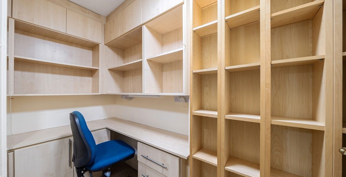 7687_29403_IMAGES_OTHER_768719