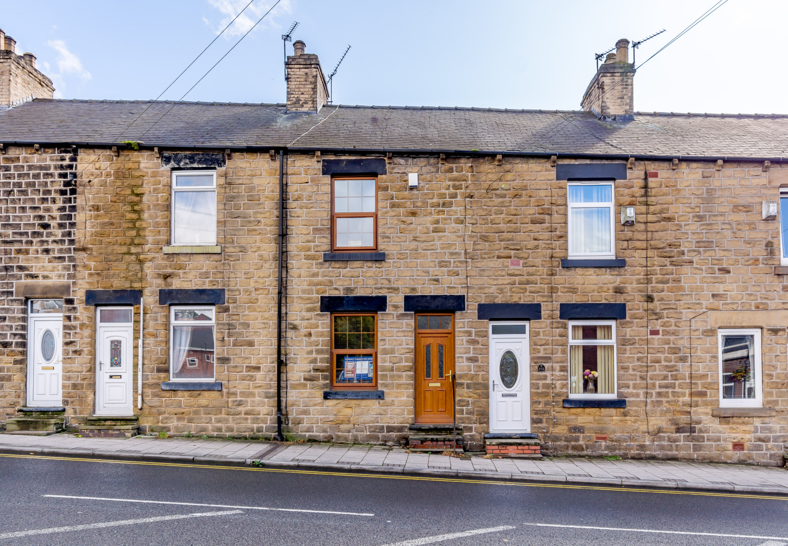 Barnsley Road, Cudworth, Barnsley, S72 8JN (16597) sbliving sbliving