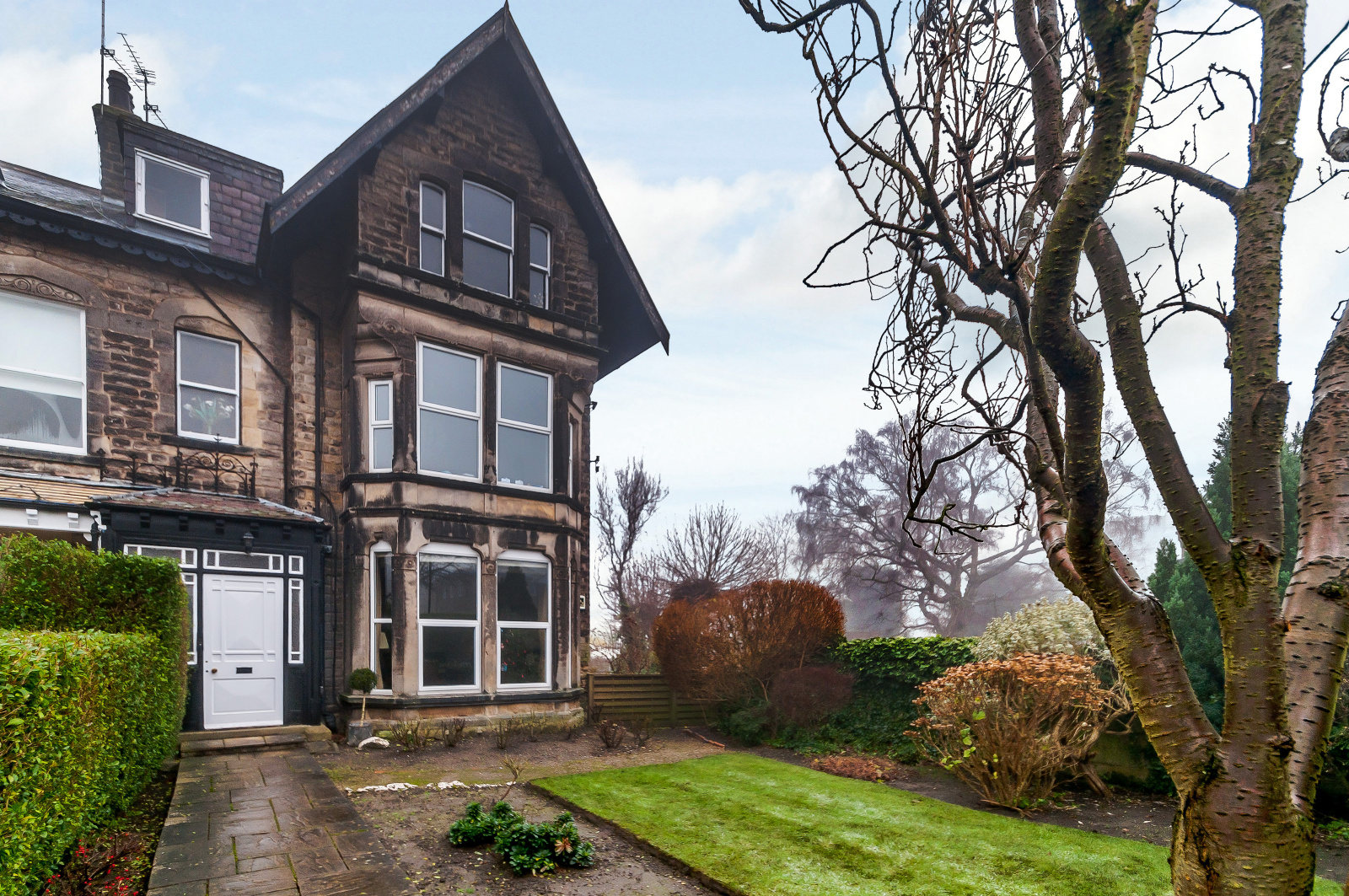 Lancaster Road, Harrogate, HG2 0EZ (18658) sbliving sbliving