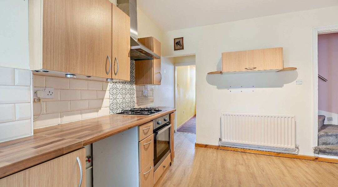 8696446-interior18-800