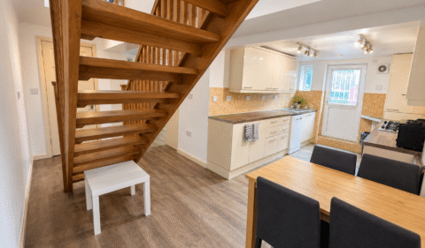 Brudenell Avenue, Hyde Park, Leeds, LS6 1HD