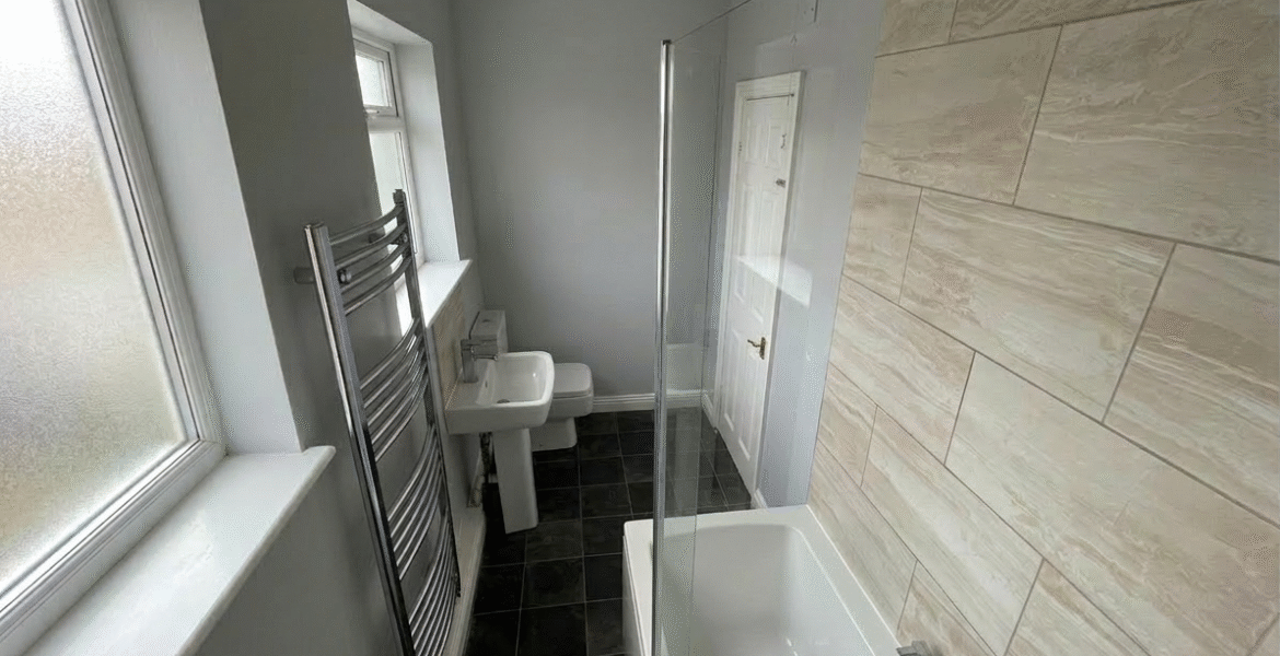 Gemini_Generated_Image_r9ceirr9ceirr9ce