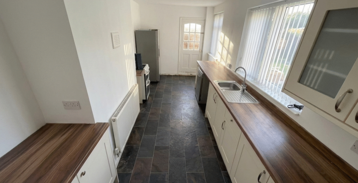 Gemini_Generated_Image_yvj35wyvj35wyvj3