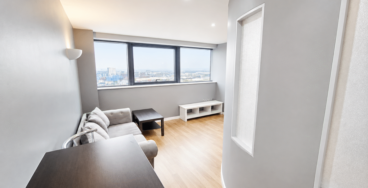 LIVING ROOM 1