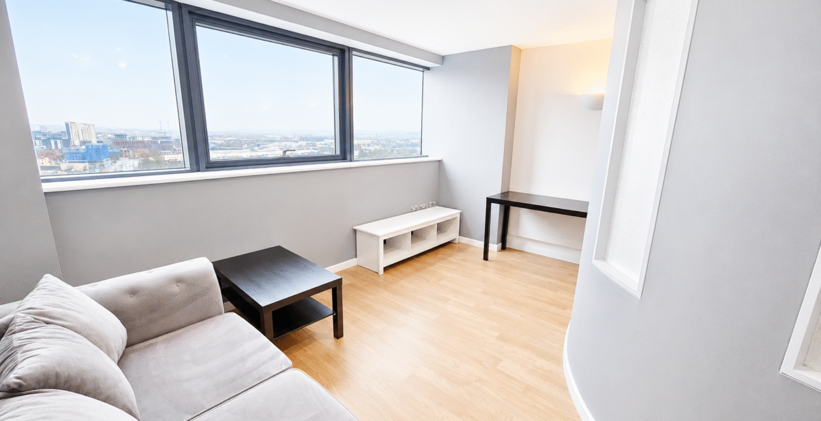 LIVING ROOM 3