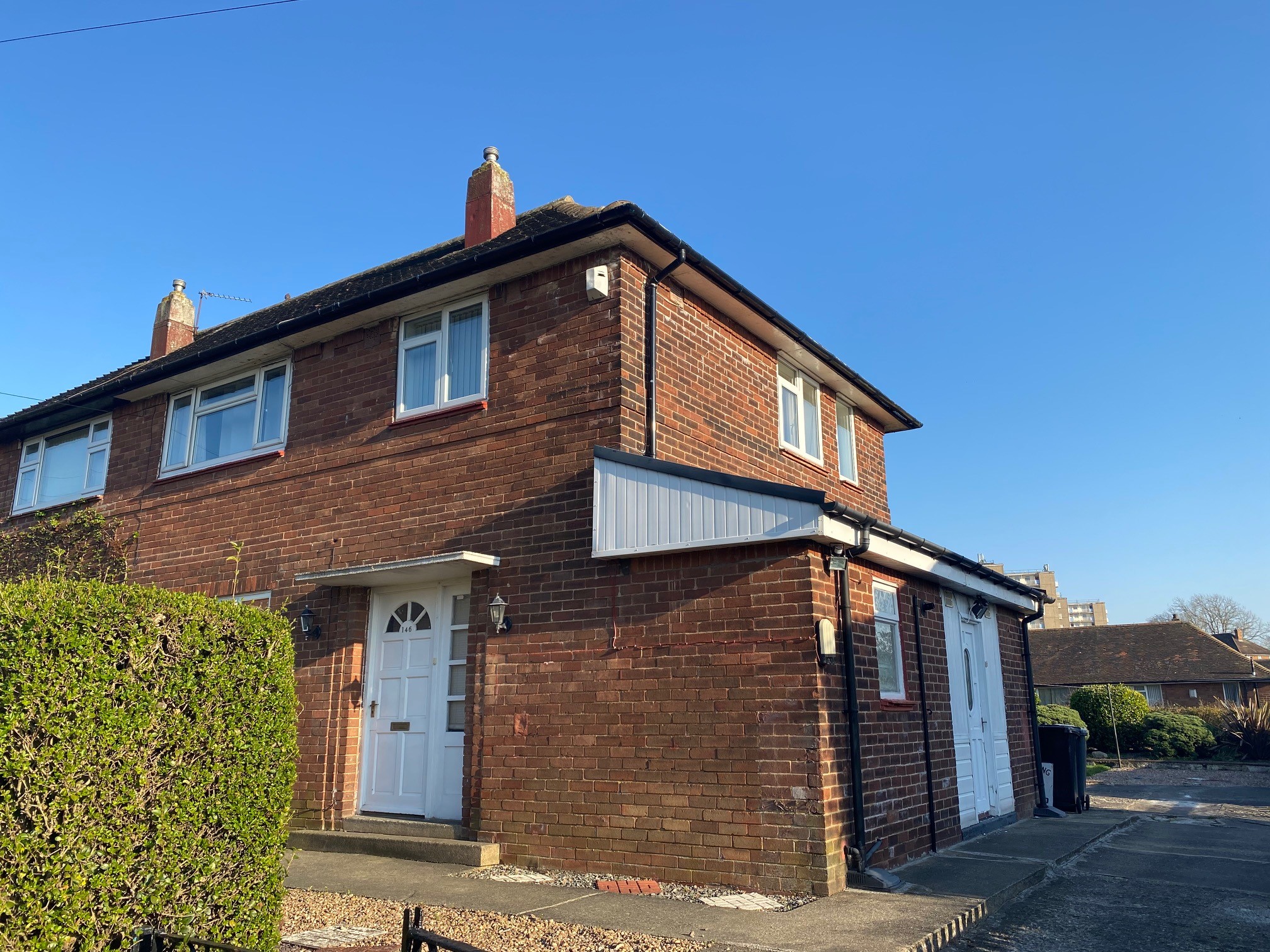 North Parkway , Leeds, LS14 6RA (20074) sbliving sbliving