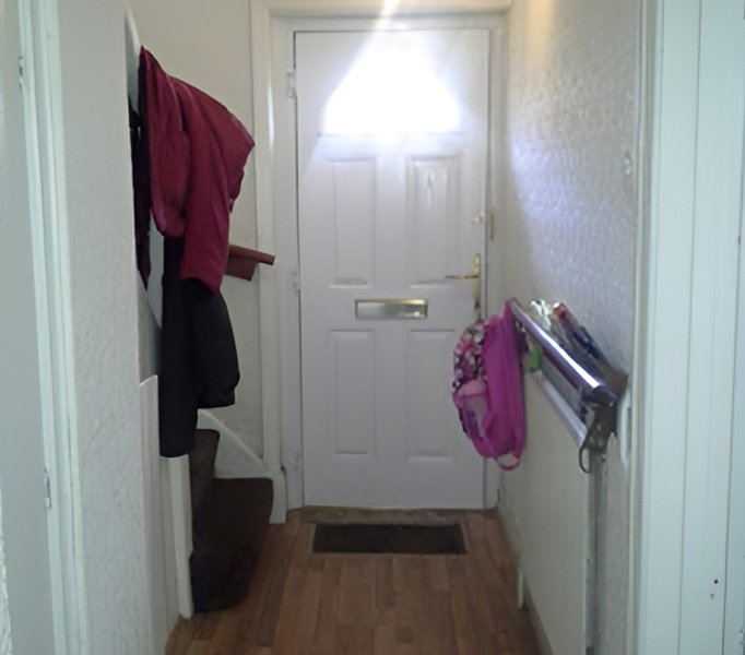 Screenshot_26-6-2025_1116_sblivingnas-Picsart-AiImageEnhancer