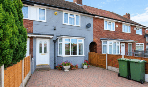 Cardinal Square, Beeston, Leeds, LS11 8HS
