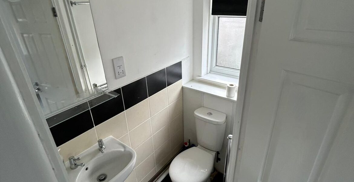 WhatsApp Image 2024-02-07 at 16.35.04 (3)