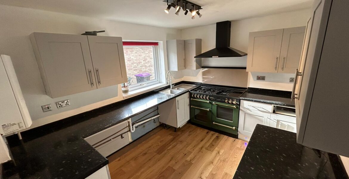 WhatsApp Image 2024-02-07 at 16.35.05 (1)