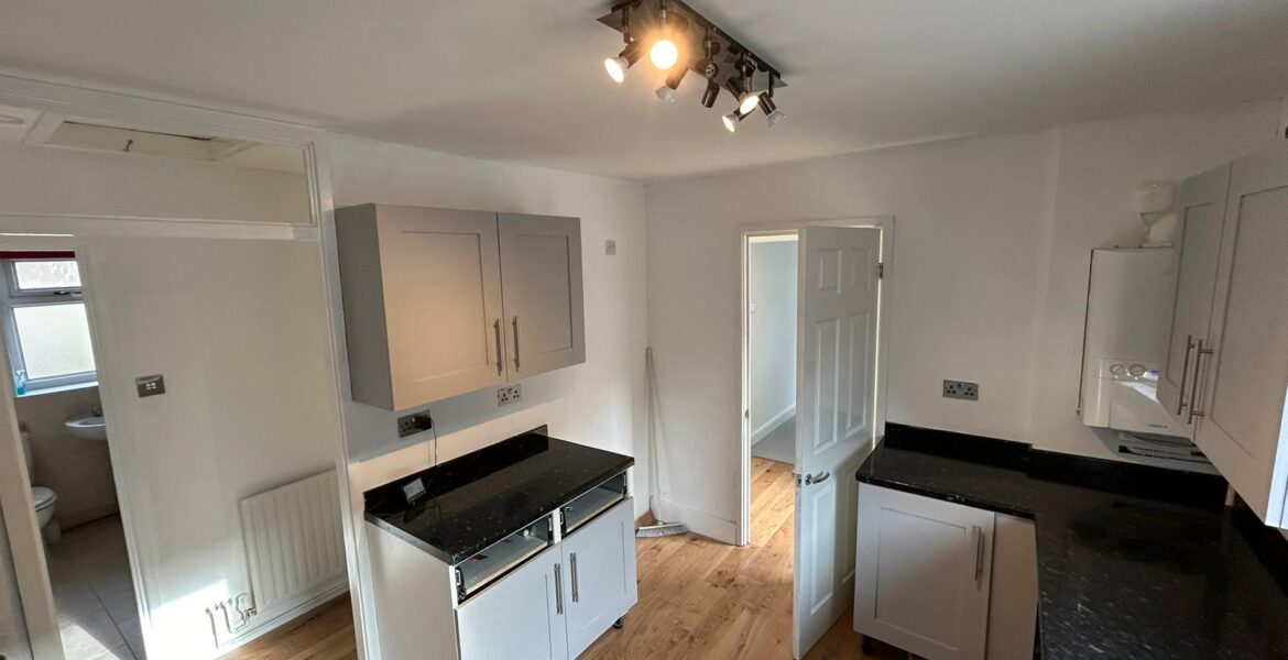 WhatsApp Image 2024-02-07 at 16.35.05 (2)