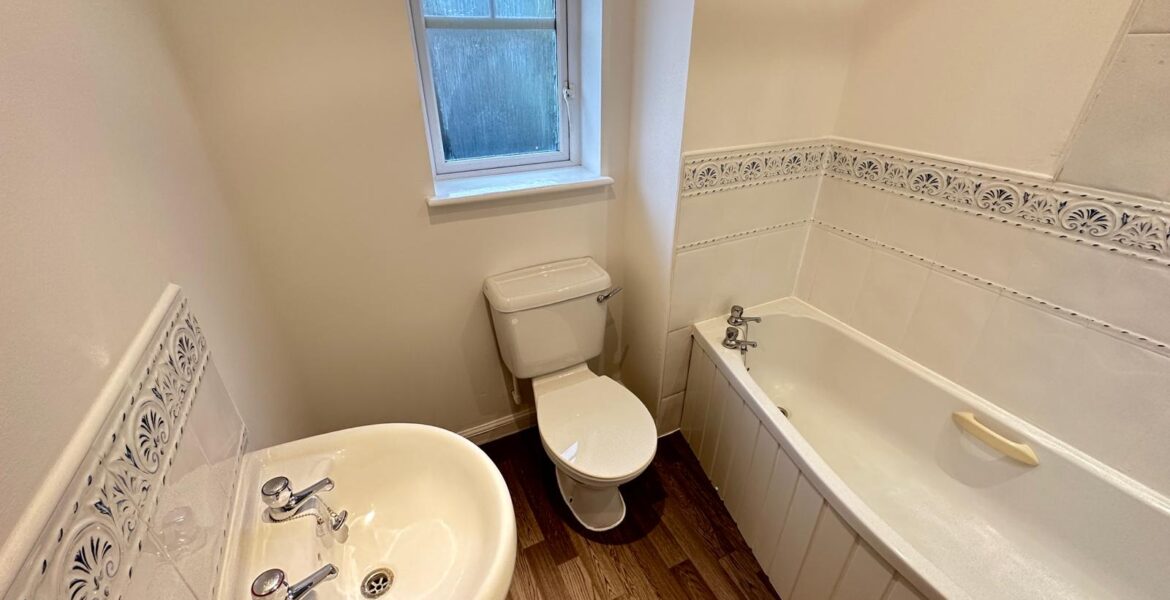 WhatsApp Image 2024-02-08 at 10.39.20 (1)