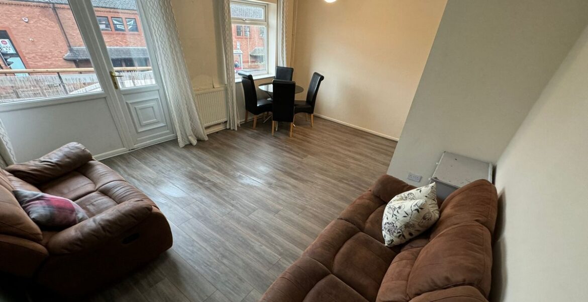 WhatsApp Image 2024-03-15 at 08.40.00 (1)