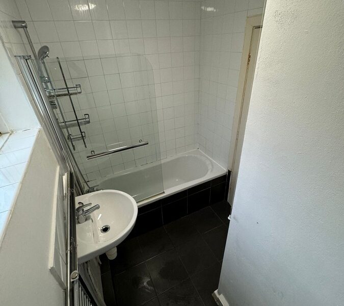 WhatsApp Image 2024-03-15 at 08.41.27 (1)