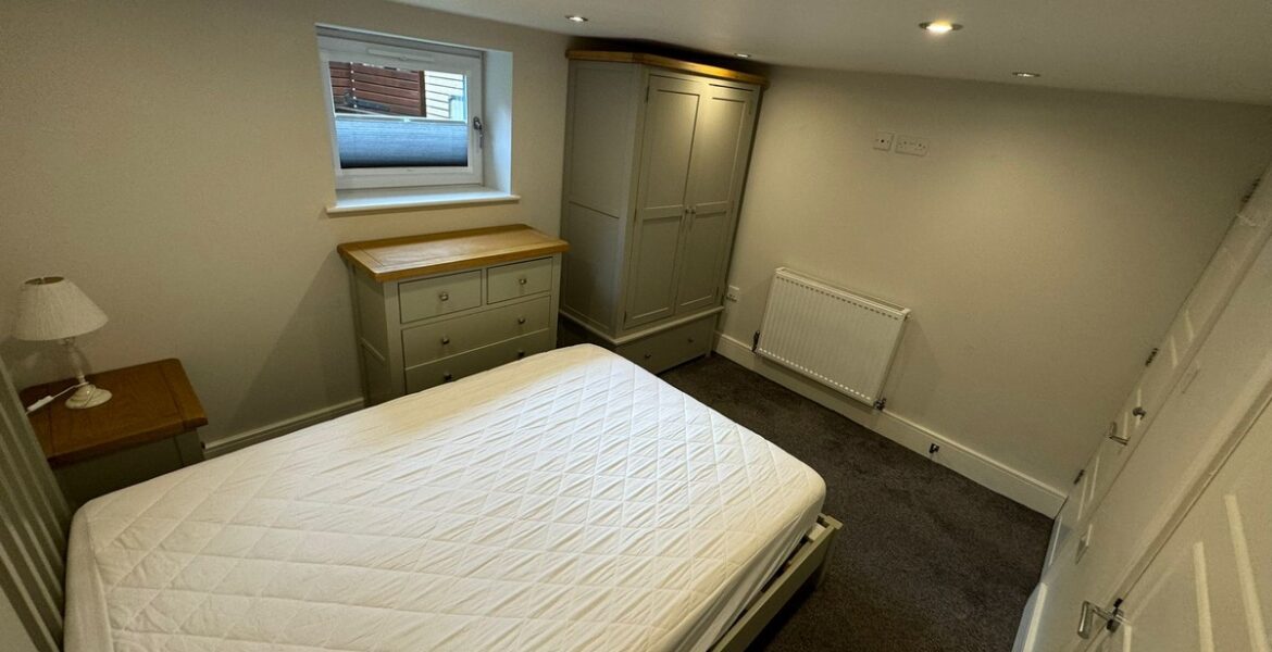 WhatsApp Image 2024-03-18 at 10.09.50 (1)