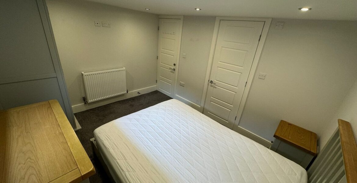 WhatsApp Image 2024-03-18 at 10.09.50 (3)