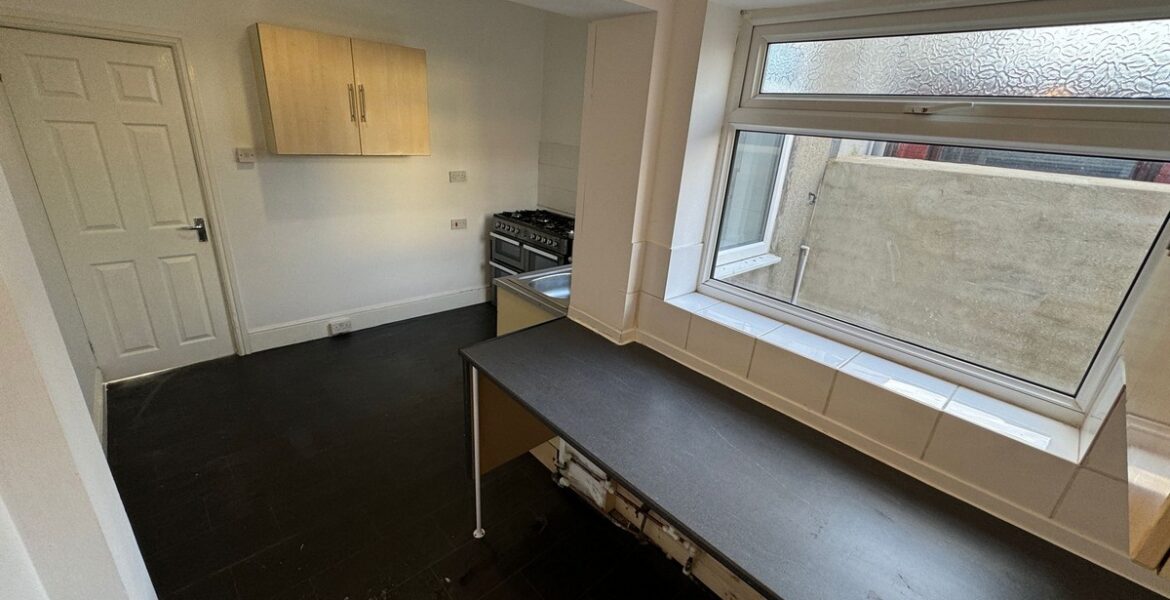 WhatsApp Image 2024-04-24 at 18.11.22 (1)