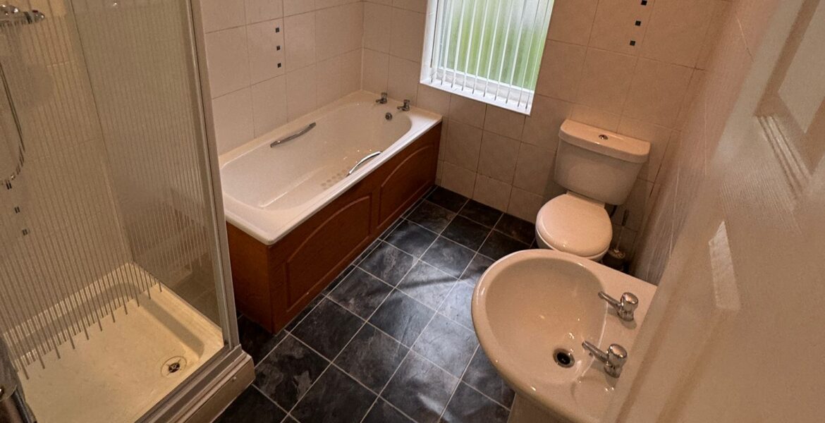 WhatsApp Image 2024-04-26 at 17.57.25