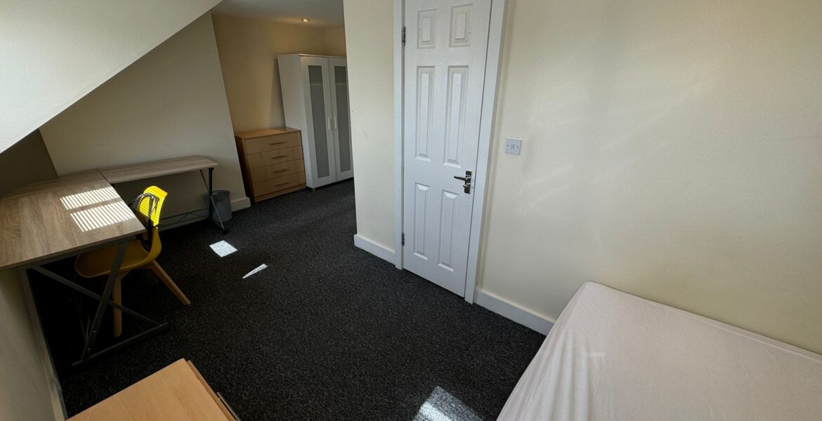 WhatsApp Image 2024-06-24 at 11.24.46 (1)