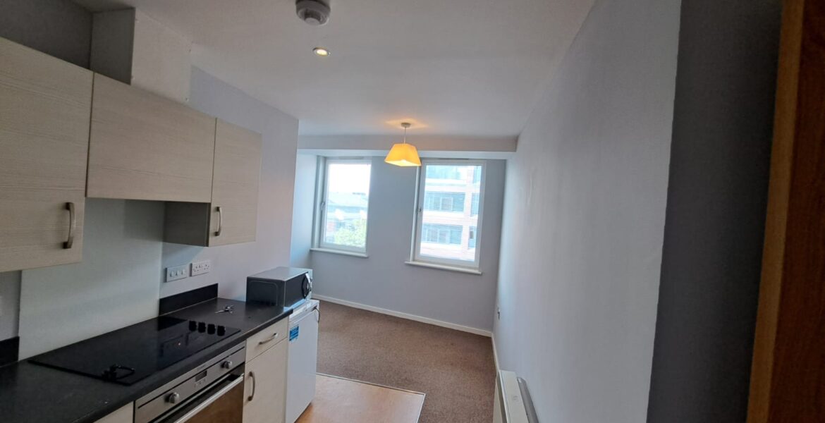 WhatsApp Image 2024-07-18 at 20.08.44 (3)