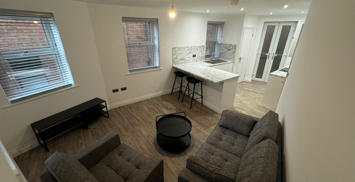 WhatsApp Image 2024-07-25 at 23.10.27 (1)