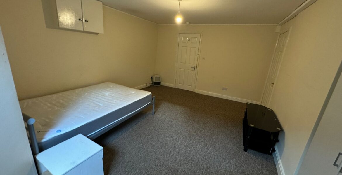 WhatsApp Image 2024-08-03 at 06.47.58 (1)