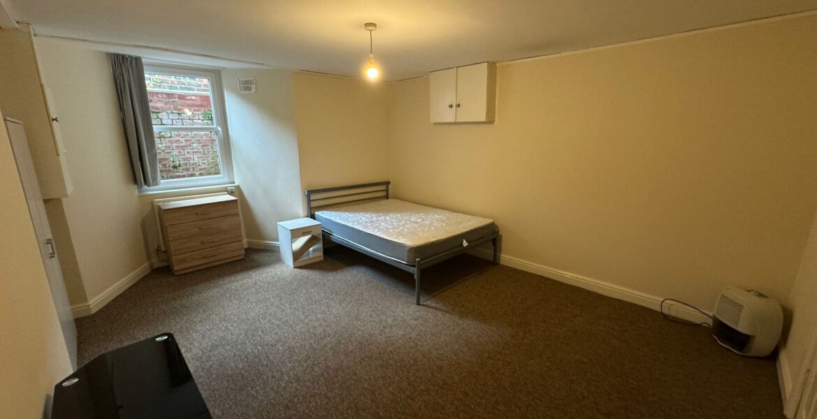 WhatsApp Image 2024-08-03 at 06.48.00 (1)