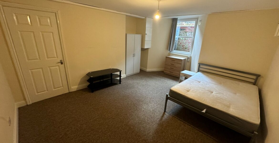 WhatsApp Image 2024-08-03 at 06.48.01 (1)