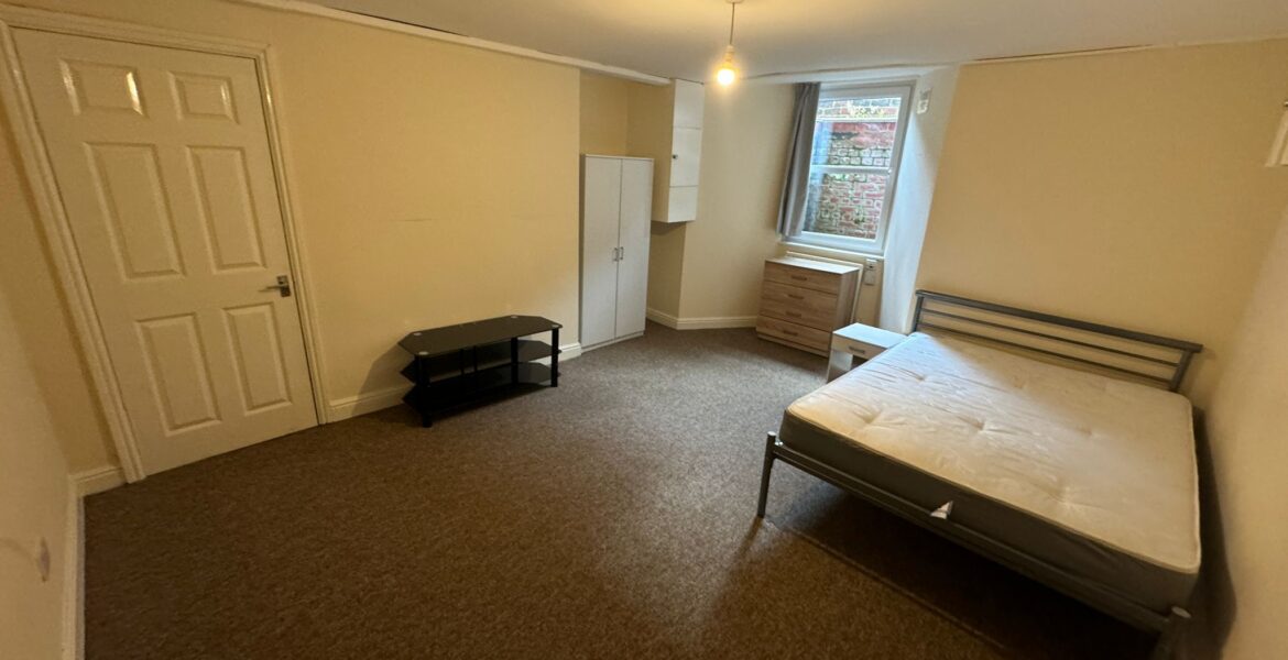 WhatsApp Image 2024-08-03 at 06.48.01 (1)