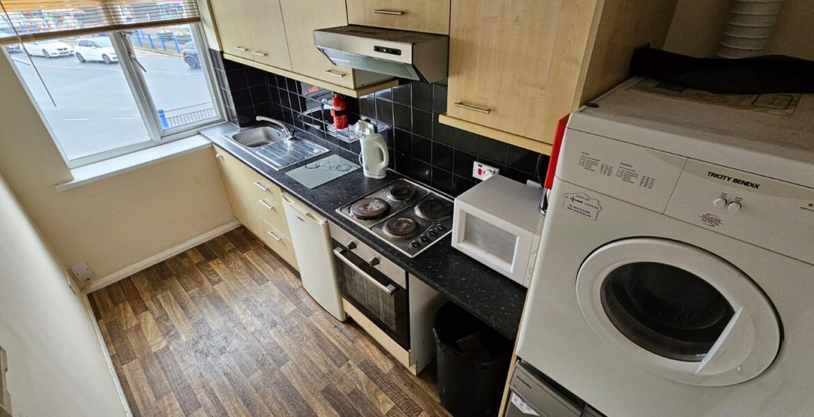 WhatsApp Image 2024-10-15 at 16.03.32 (2)