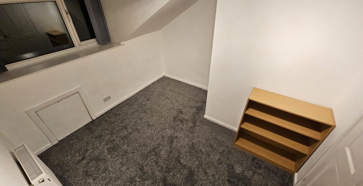 WhatsApp Image 2024-12-18 at 5.46.41 PM (3)