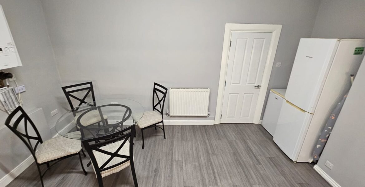 WhatsApp Image 2024-12-18 at 5.46.44 PM (4)