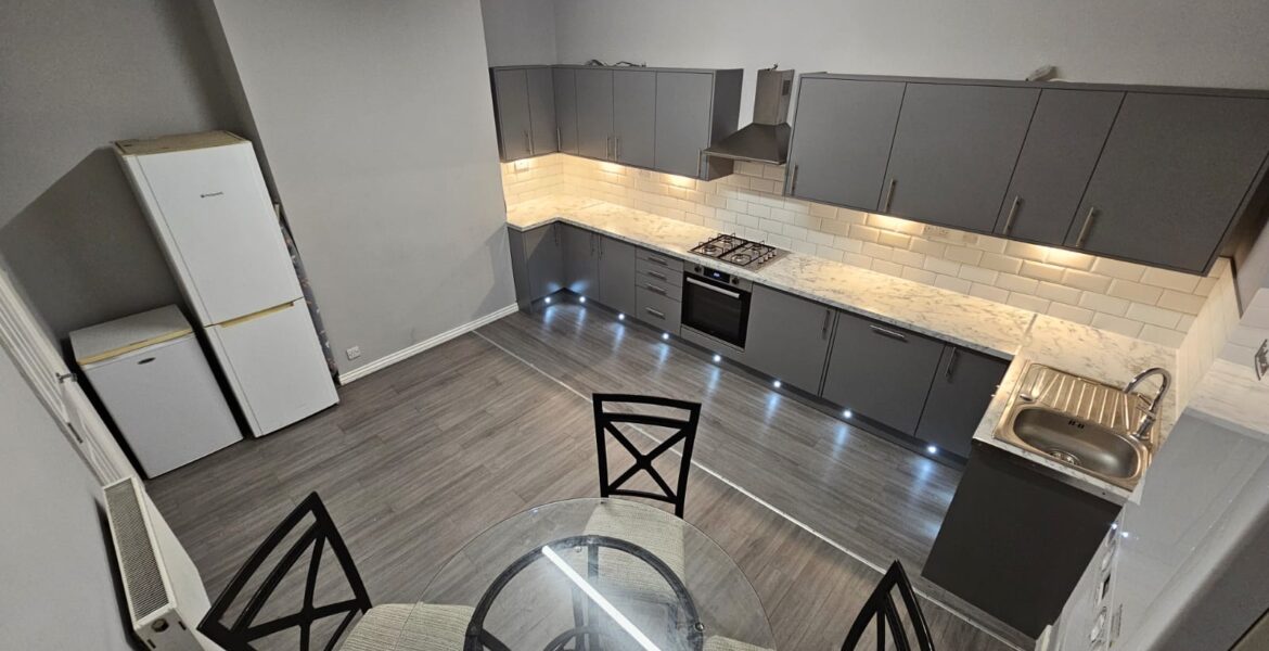 WhatsApp Image 2024-12-18 at 5.46.45 PM (2)