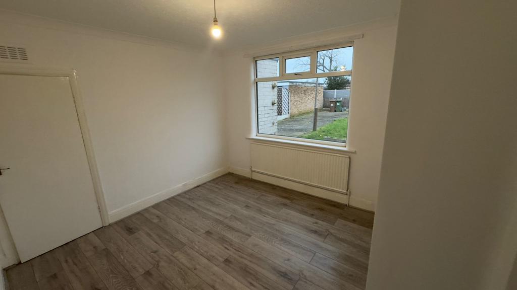 WhatsApp Image 2025-02-04 at 23.35.56 (2)