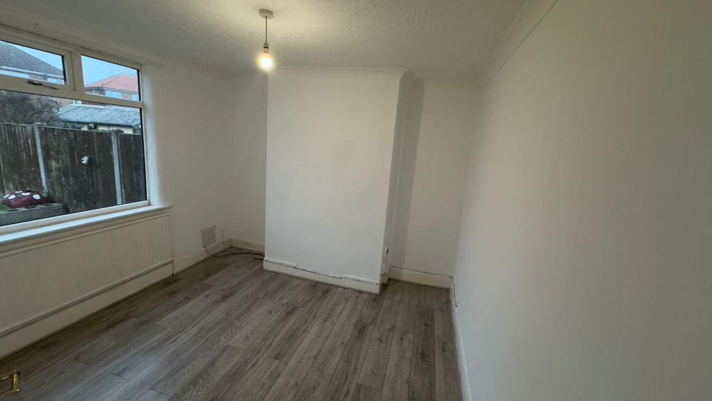 WhatsApp Image 2025-02-04 at 23.35.57