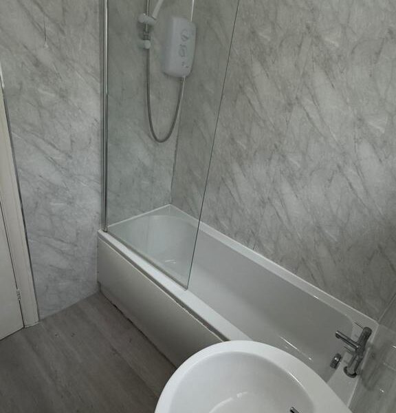 WhatsApp Image 2025-02-04 at 23.37.27