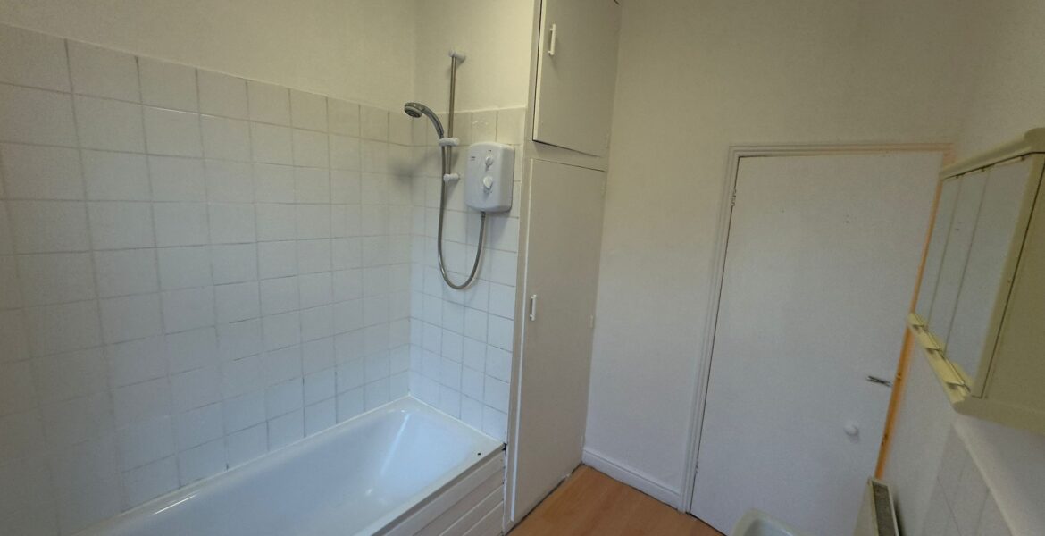 WhatsApp Image 2025-02-06 at 04.52.45 (1)