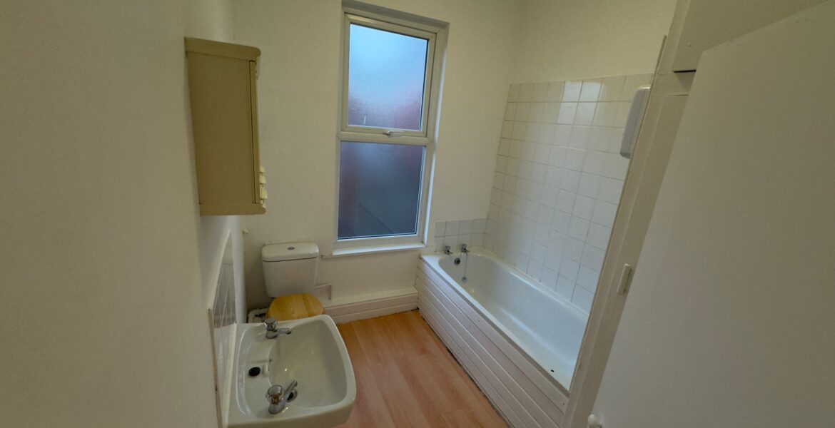 WhatsApp Image 2025-02-06 at 04.52.45 (4)