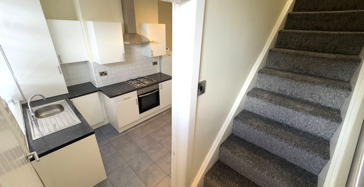 WhatsApp Image 2025-03-28 at 16.00.07 (3)