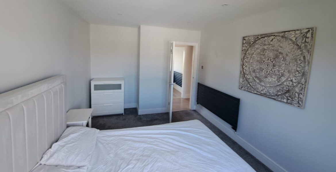 WhatsApp Image 2025-04-03 at 00.49.59