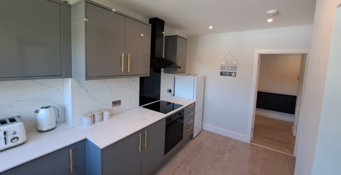 WhatsApp Image 2025-04-03 at 00.50.01 (2)