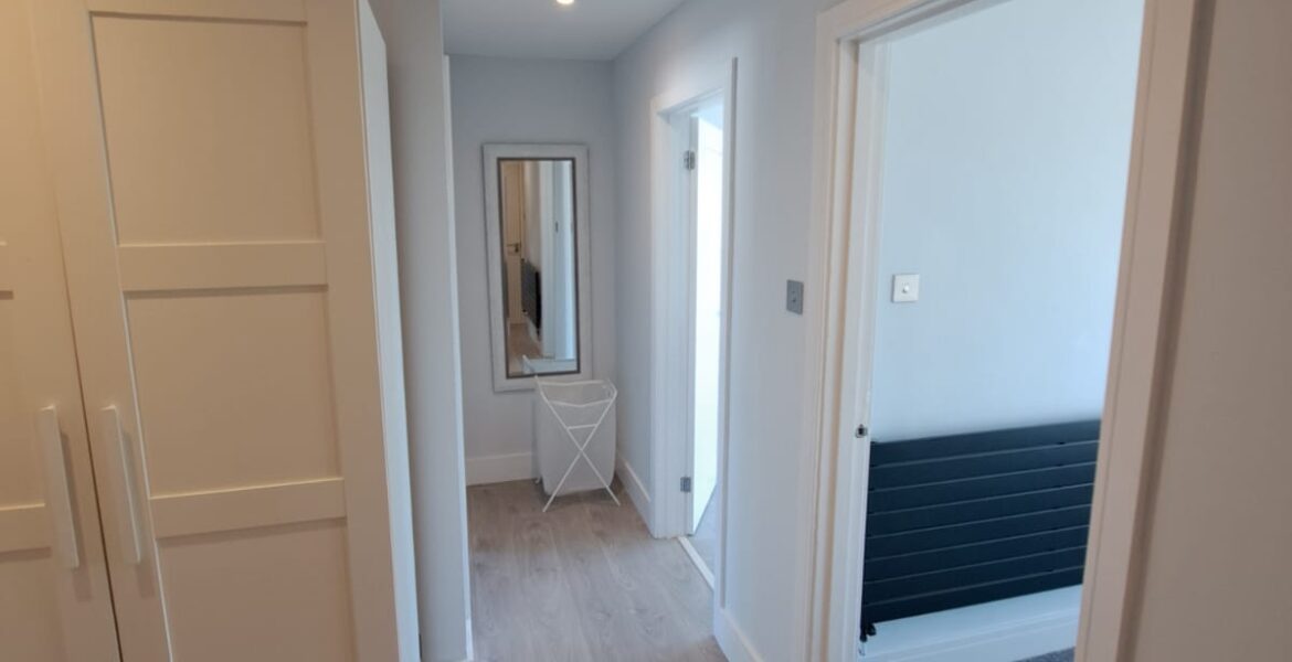 WhatsApp Image 2025-04-03 at 00.50.03 (3)