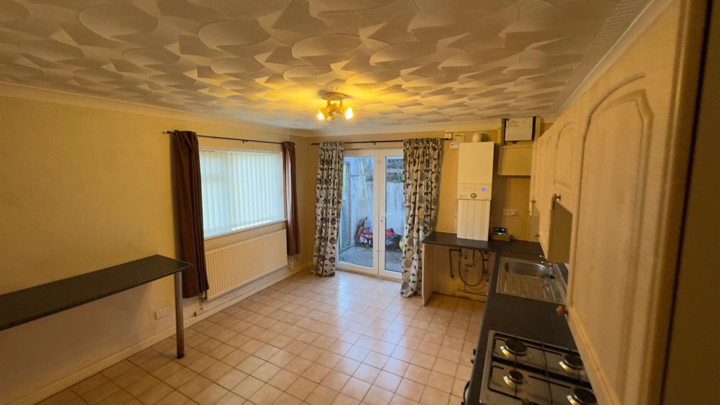 WhatsApp Image 2025-04-07 at 11.02.26 (3)