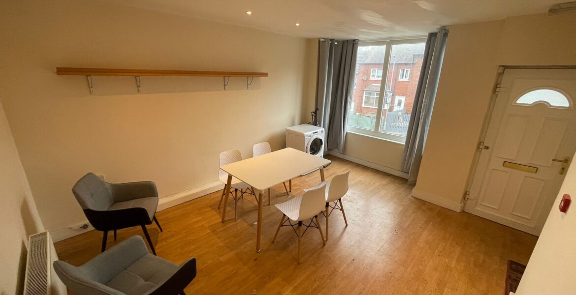 WhatsApp Image 2025-05-05 at 3.17.48 PM (4)